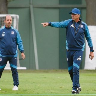 Quiere un delantero extranjero