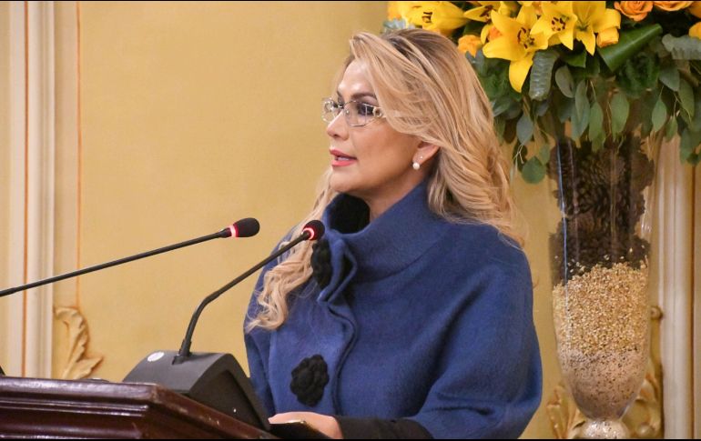 Jeanine Áñez se dirigió al cuerpo diplomático acreditado en el país este jueves, en La Paz. EFE/Cancillería de Bolivia