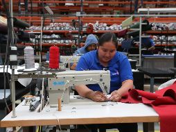 En su comparación anual, la producción industrial retrocedió 1.7% en noviembre de 2019, con lo que acumula 14 meses consecutivos a la baja.  Por sectores de actividad económica, la construcción. EL INFORMADOR/ ARCHIVO