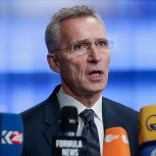 La OTAN respalda análisis sobre accidente aéreo en Irán causado por misil