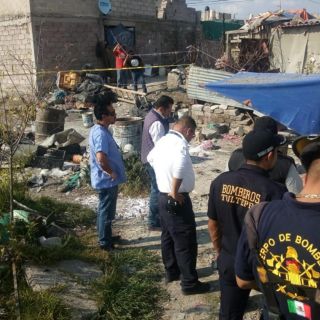 Mujer fallece por explosión de polvorín en Tultepec