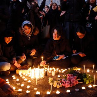 Protestas en Teherán contra las autoridades por el derribo del avión