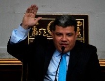 Parra y otros diputados opositores fueron señalados en un reportaje del portal Armando.info por su presunta participación en una trama de corrupción vinculada a los CLAP, el programa de alimentos subsidiados del Gobierno de Nicolás Maduro. GETTY IMAGES