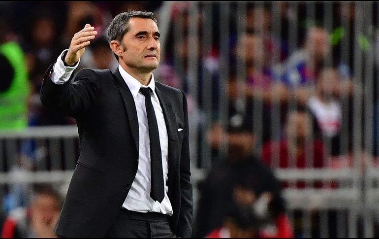 Valverde culminó con su paso por el Barcelona. AFP / ARCHIVO
