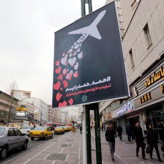 Canadá tendrá acceso a las cajas negras del avión derribado en Irán