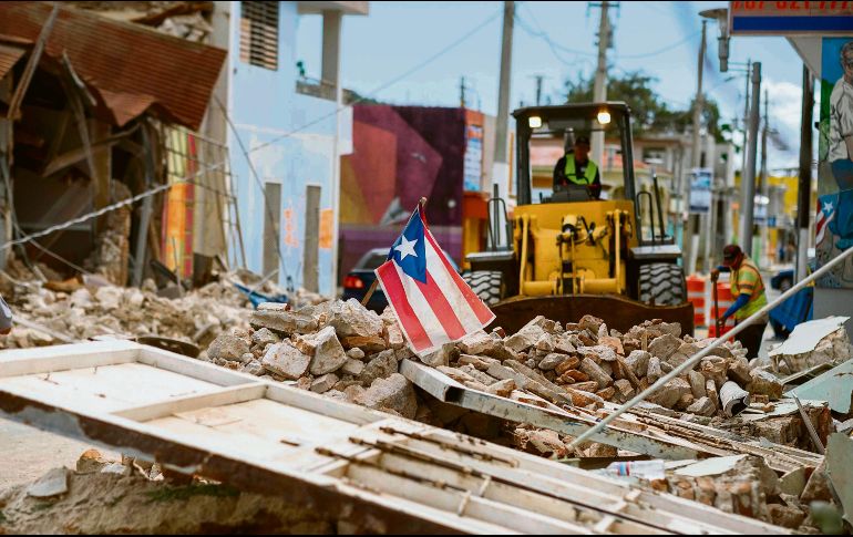 De forma extraoficial se calcula que hay daños en tres mil viviendas desalojadas por colapso o riesgo de derrumbe. AFP