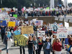 Manifestación en el centro de Dallas en apoyo a inmigrantes y refugiados. AP/N. Hunsinger
