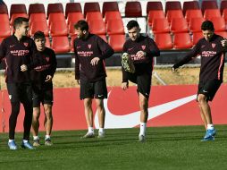 AUSENTE. Javier Hernández no se presentó a entrenar con el equipo sevillano. @sevillafc