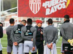 Alfonso Sosa. El estratega de los hidrocálidos alista el debut de los suyos en el Clausura 2020, en el que enfrentarán al Toluca.  @clubnecaxa