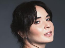 Completa. Adriana Louvier comparte que no habrá segunda parte de “Mint: haz lo que desees”, por lo que se entregó todo en esta temporada. CORTESÍA