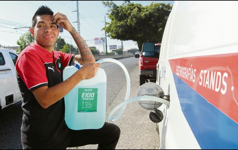 La mezcla de etanol con gasolina ha surgido como alternativa contra el alza a los combustibles. EL INFORMADOR/G. Gallo