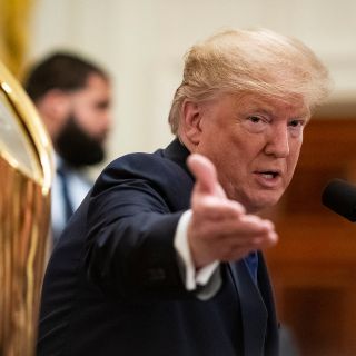 Abogados de Trump presentan línea de defensa ante "impeachment"