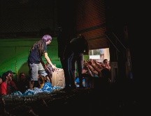 Eescondida. La ayuda humanitaria se encontraba oculta en una bodega. AFP
