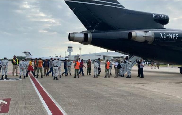 El INM resaltó que el retorno se llevó a cabo en estricto apego al respeto a los derechos humanos de todos los hondureños. TWITTER / INM @INAMI_mx