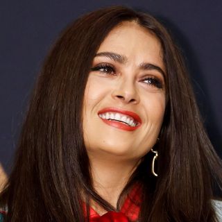 Salma Hayek producirá serie sobre Eva Perón