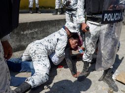 López Obrador señaló que los elementos de la Guardia Nacional tienen la orden de no usar la fuerza. AFP / ARCHIVO