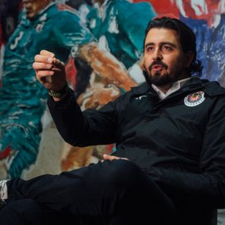 Regreso de ''Chicharito'' a Chivas sería por cariño a la camiseta: Amaury