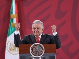 López Obrador señaló que será el canciller Marcelo Ebrard quien se pondrá en contacto con gobiernos del mundo para comprar el medicamento. EFE / S. Gutiérrez