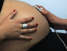 El gobierno busca coartar el ''turismo de maternidad'', en el que mujeres viajan al país  dar a luz a fin de que sus bebés tengan la codiciada ciudadanía estadounidense. AFP / ARCHIVO