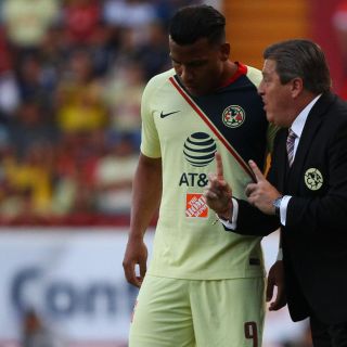 Roger Martínez pidió salir del América: Miguel Herrera