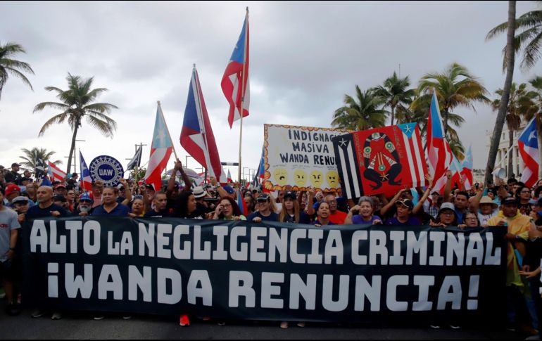 Las protestas contra Wanda Vázquez son encabezadas por cantantes y desportistas. EFE/T. Llorca