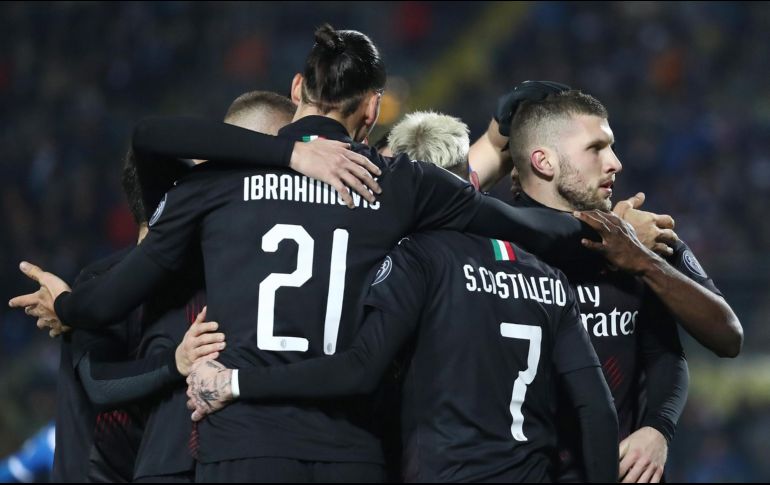 Con el triunfo, Milán llegó a 31 puntos en la Serie A. EFE / F. Venezia