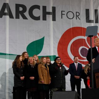 Donald Trump acude a marcha antiaborto en Washington