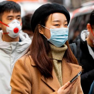 Hong Kong declara la emergencia por el brote de coronavirus chino