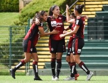 Ibarra (C) anotó tres goles, uno de ellos olímpico, en la cancha Alfredo ''Pistache'' Torres del Club Atlas Colomos. IMAGO7
