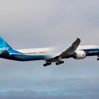 El nuevo Boeing 777X tiene un exitoso vuelo de estreno en EU