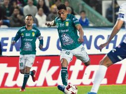 LÍDER DE GOLEO. Ángel Mena llegó a cuatro dianas en tres jornadas, luego de marcar el primero para los Esmeraldas ayer contra los Tuzos. IMAGO7