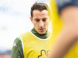 Andrés Guardado entró titular, pero salió en el minuto 33 del primer tiempo por lesión. TWITTER / @RealBetis