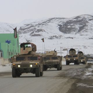 Confirman accidente en Afganistán de avión militar de EU