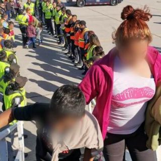 Deportan a 240 hondureños en dos aviones