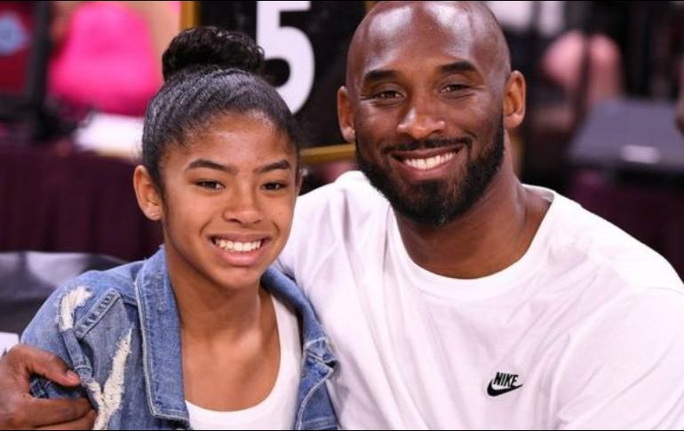 Kobe Bryant junto a su hija Gianna. Ambos fallecieron en el accidente del domingo. REUTERS