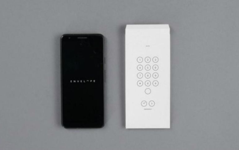 Google diseñó un sobre de papel del tamaño del aparato móvil que sirve para 