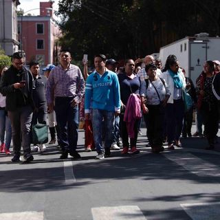 Papás de niños con cáncer entregarán pliego petitorio a Segob