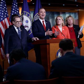 Defensa de Trump pide al Senado una absolución "lo más rápido posible"