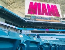 Decorar el estadio con los logos, imágenes y señalética del Super Bowl es un trabajo para miles de trabajadores. EL INFORMADOR / P. Gallardo