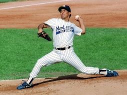 Narciso Elvira jugó en las Grandes Ligas para los Brewers de Milwaukee y los Búfalos Kintetsu de Osaka en la liga japonesa. TWITTER / @LMPbeisbol