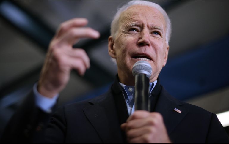 Los involucrados, entre ellos Joe Biden (foto), están acusados de beneficiarse con fondos de ayuda internacional. AFP/C. Somodevilla