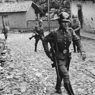 Masacre de la UCA: el asesinato de seis jesuitas y dos mujeres por el que EE.UU. sancionó a exmilitares salvadoreños 30 años después