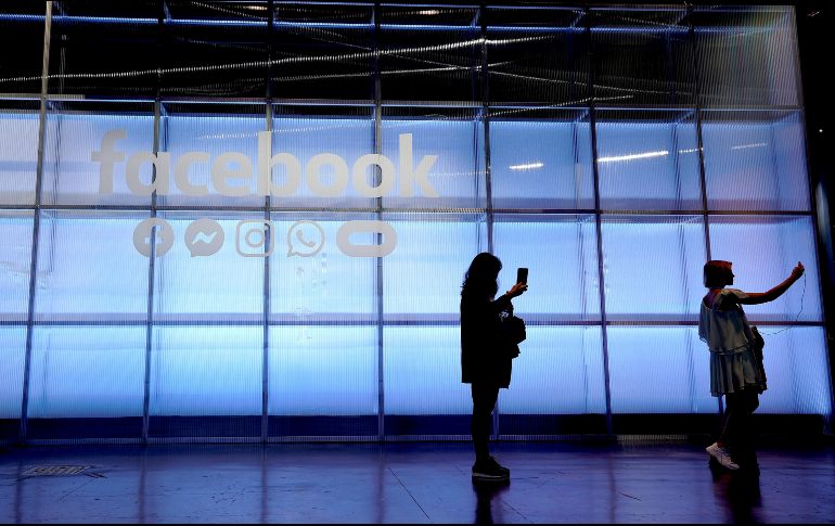 Facebook tiene mil 660 millones de usuarios activos en todo el mundo. AP/T. Avelar