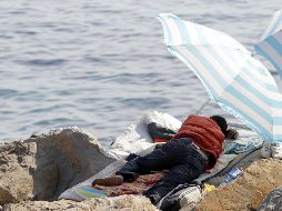 Los migrantes y refugiados en su mayoría buscan llegar a la UE y Grecia se constituye en un país de paso. AFP / ARCHIVO