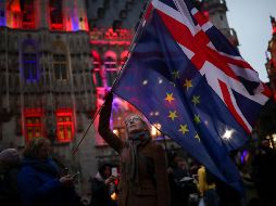 Autoridades correspondientes exploran las posibilidades a tratar para evitar un vacío luego de la separación de la Unión Europea. AP/F. Seco