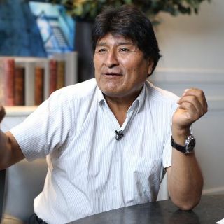 "Golpistas" quieren silenciarme: Evo Morales