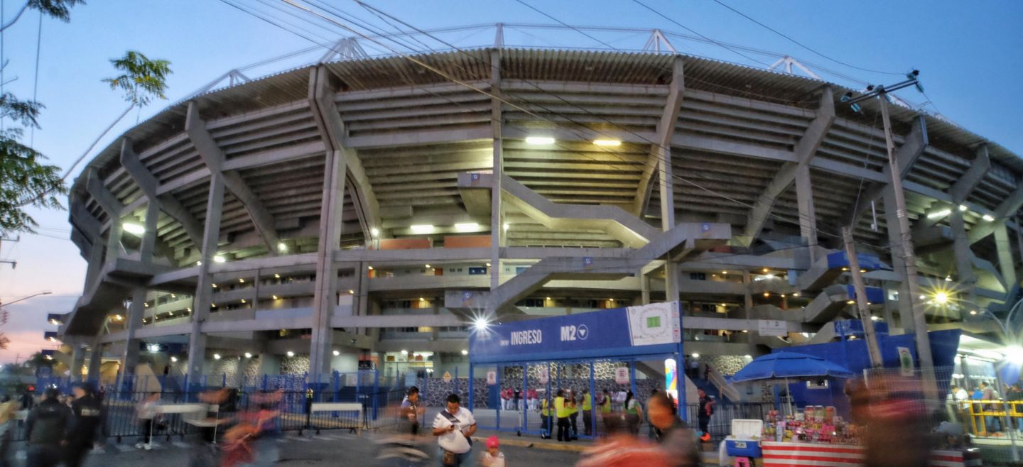 A sus 60 años, el Jalisco tiene capacidad para 55 mil aficionados, es sede de Atlas y Leones Negros, tiene un largo ayuno de campeonatos de futbol, pero se mantiene sólido, firme y monumental. IMAGO7
