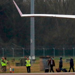 El PAN exige a López Obrador traer a mexicanos de China