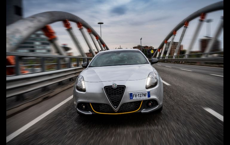 ¡Mamma mia! Alfa Romeo estrena versión del Giulietta