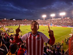 Los seguidores del Guadalajara celebraron dos goles en el primer tiempo, ayer en el estadio Alfonso Lastras. IMAGO7/C. Cuin